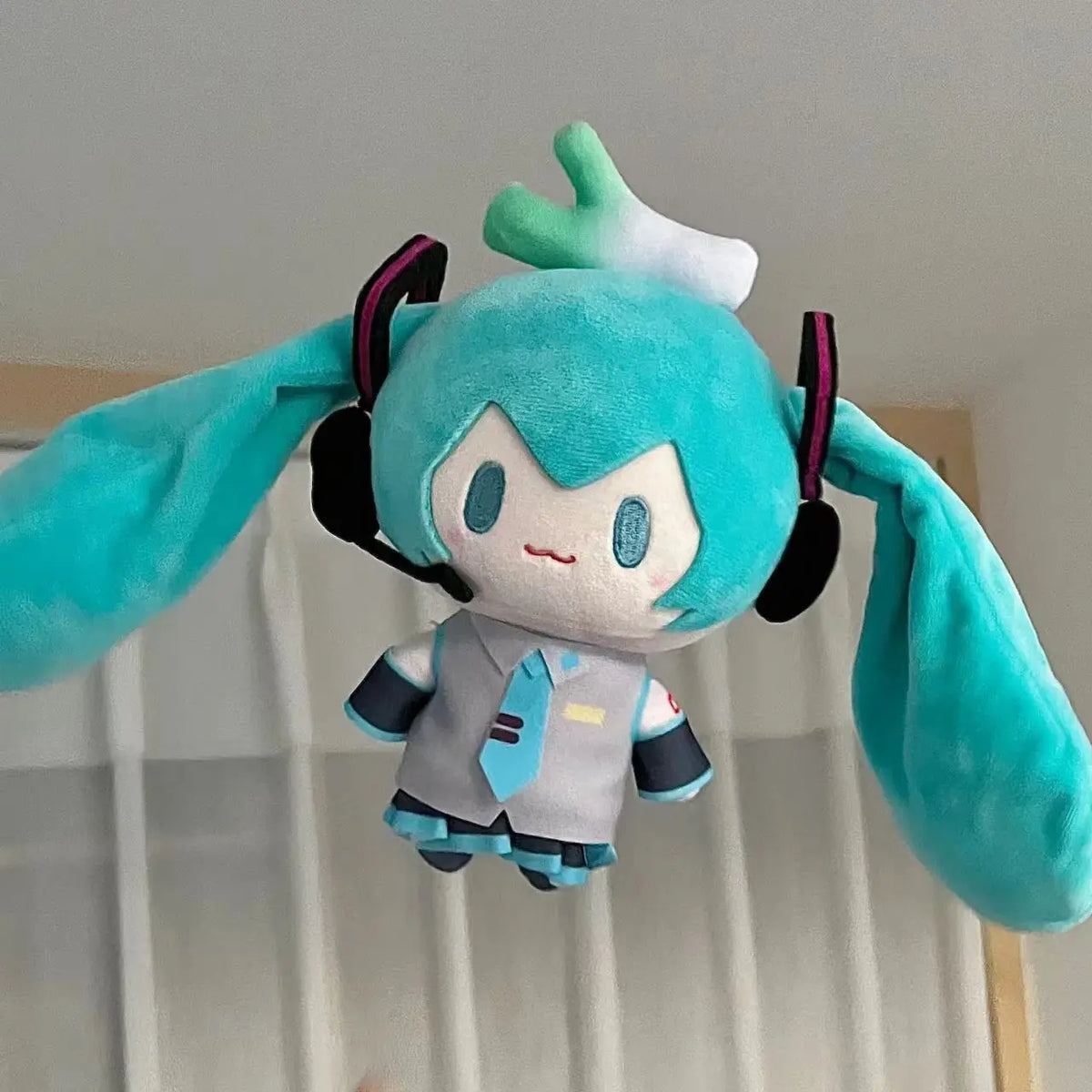 Peluche Hatsune Miku de 15 cm