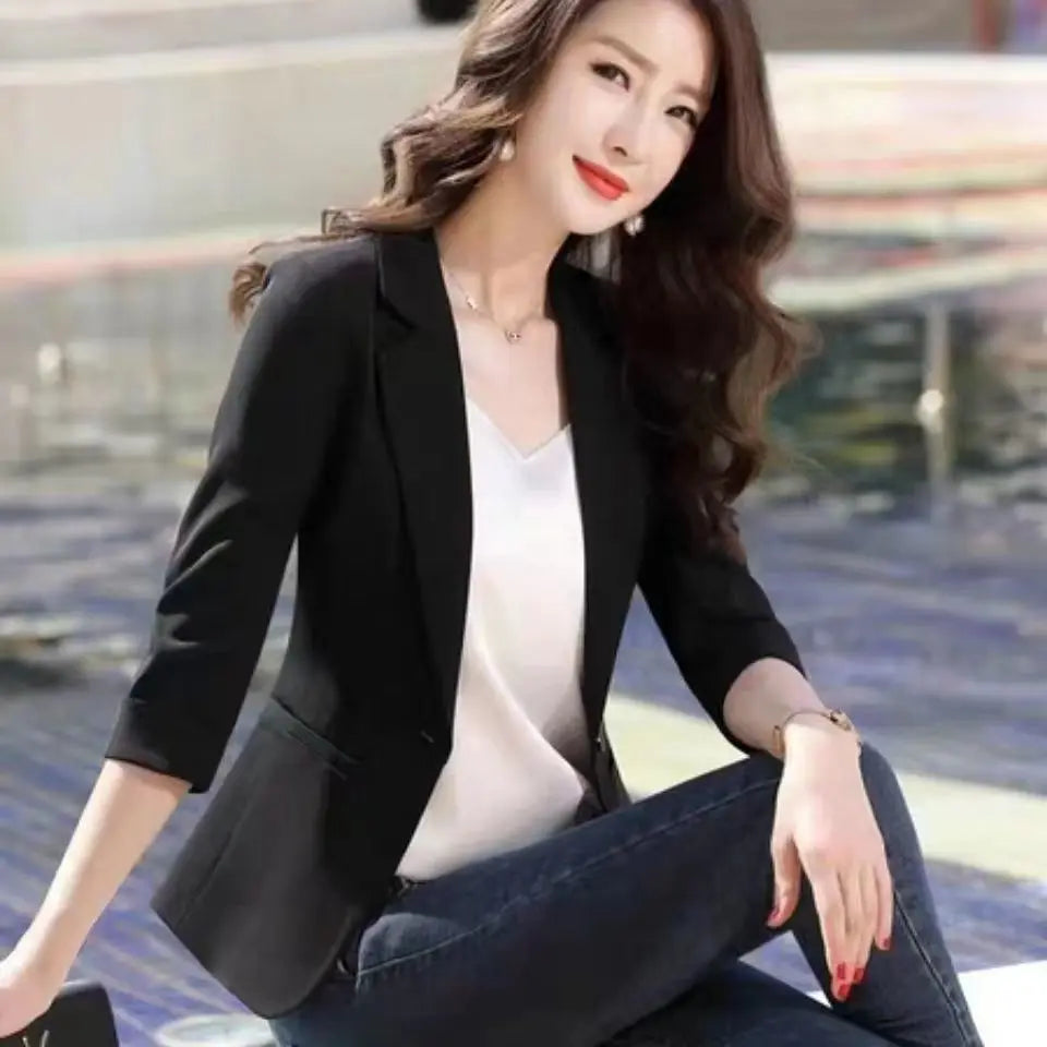 Blazer Corto Ajustado