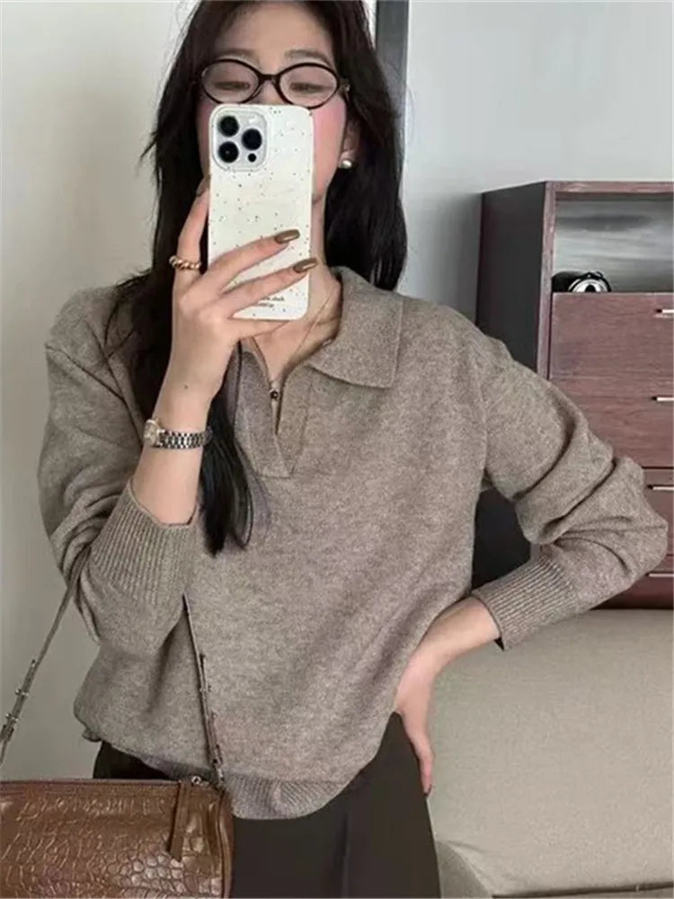 Loose Casual Long Sleeve  Neck Knitted Sweater Women's Black Soft Comfortable V-Neck Top for Autumn Winter Daily Wear