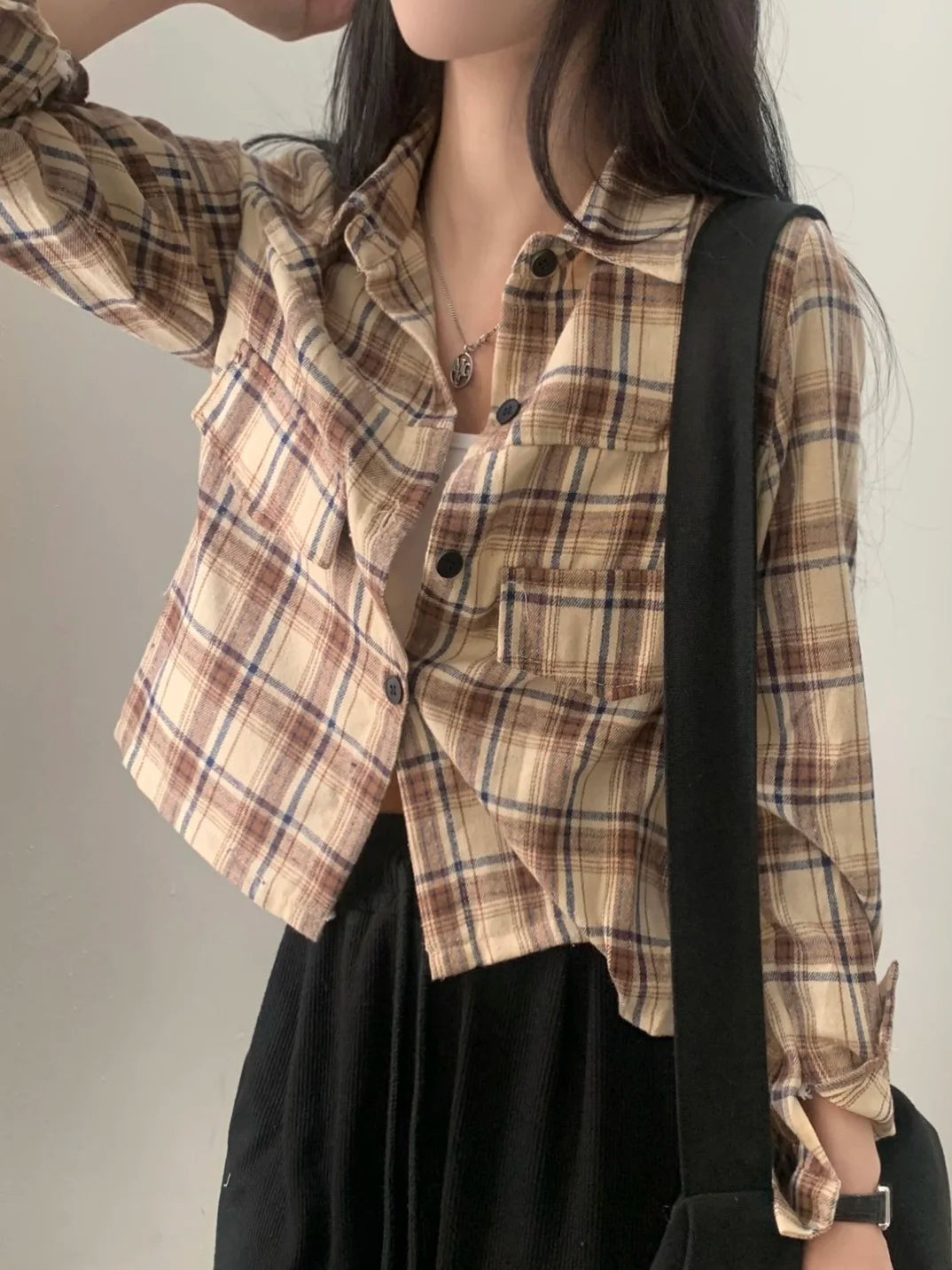 Plaid Long Sleeve Shirt Women's Short Style Inner Wear Top Unique Beautiful Lady Spring 2026 New Arrival Straight Cut Shirt