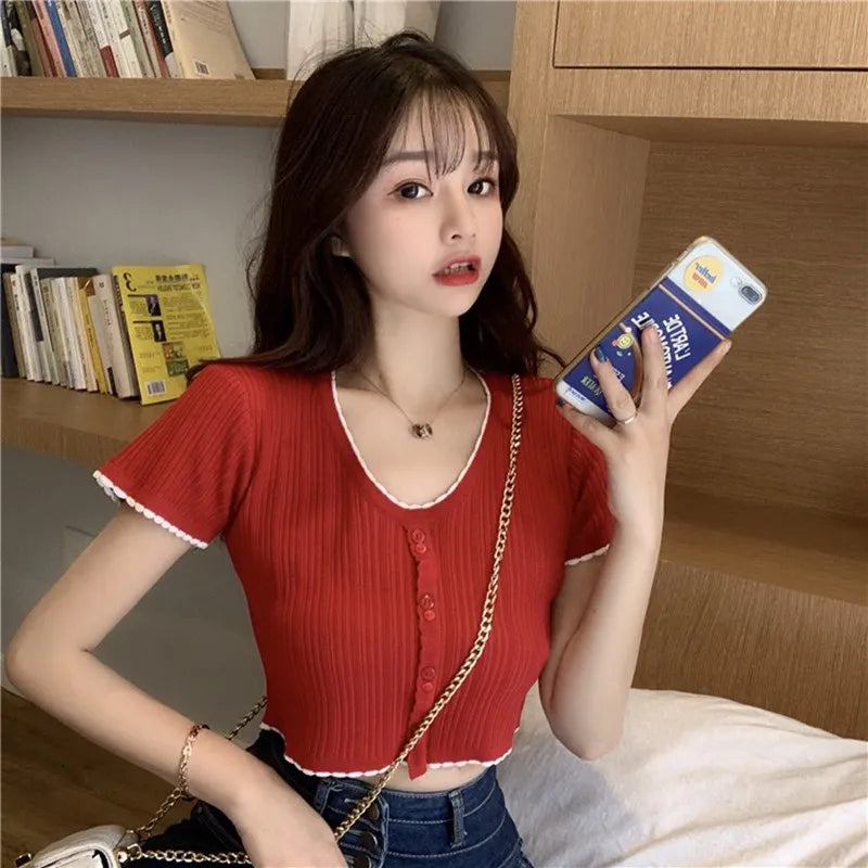 Camiseta Blanca de Manga Corta Ajustada