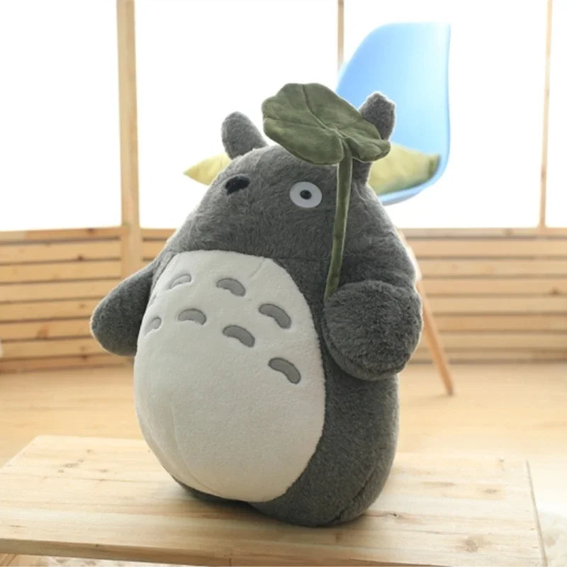 Peluche Totoro con Hoja de Loto
