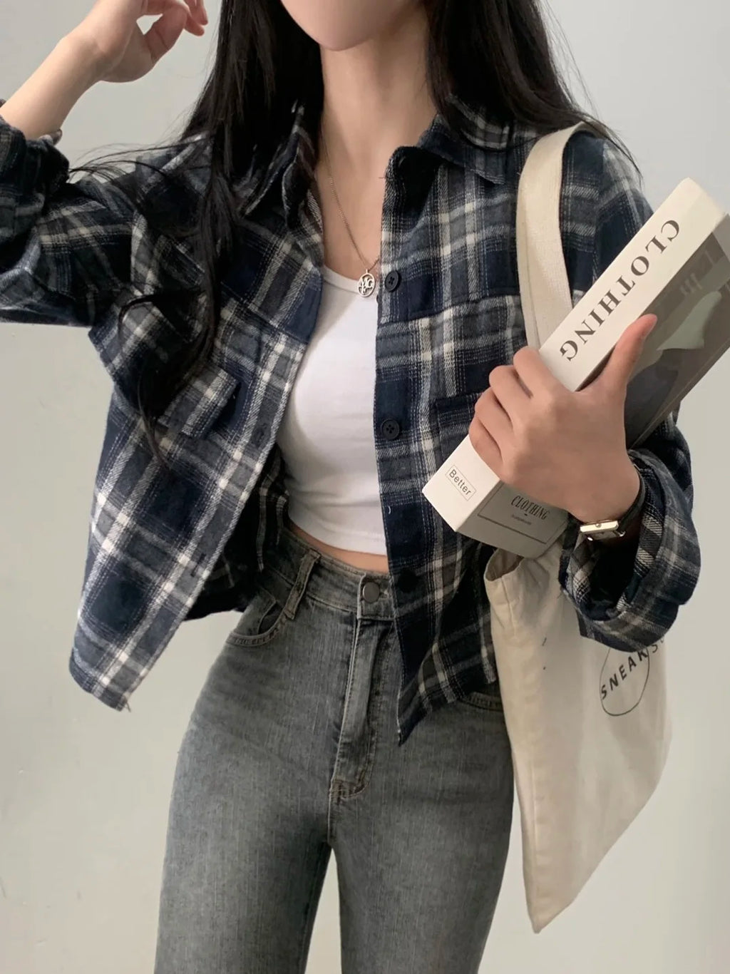 Plaid Long Sleeve Shirt Women's Short Style Inner Wear Top Unique Beautiful Lady Spring 2026 New Arrival Straight Cut Shirt