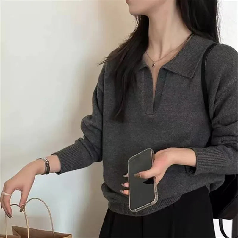 Suéter Negro de Punto con Cuello V
